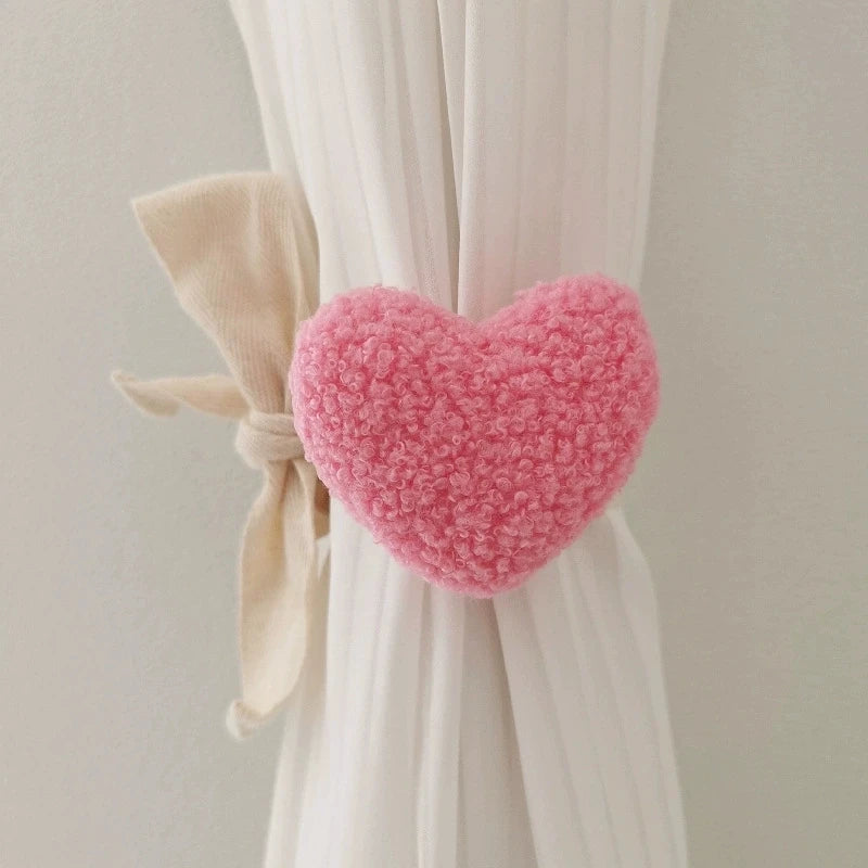 Plush Heart Curtain Tieback – Cute Elastic Curtain Holder for Kids Room Décor