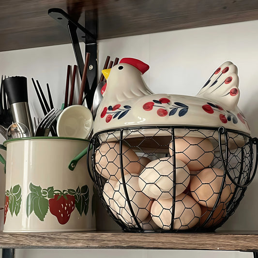 Farmhouse Hen-Shaped Ceramic Egg Basket with Lid – Rustic Kitchen Organizer
