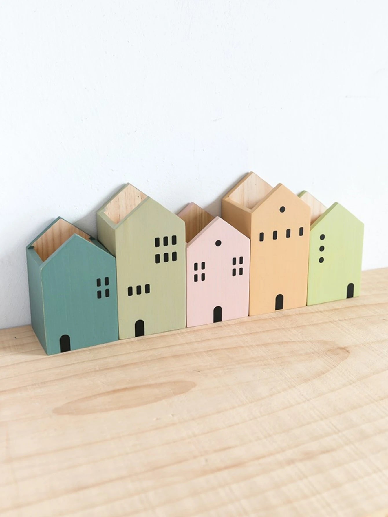 Cartoon House Pencil Holder – Wooden Desk Organizer & Room Decor